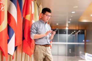 技人国ビザで認められる職種とは？更新タイミングや必要書類を解説